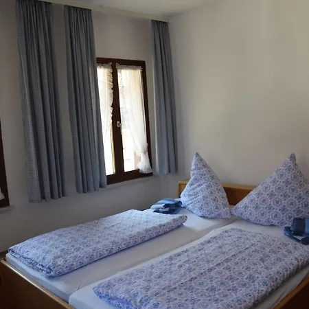 Couette-café Gaestehaus Adler Albtal *