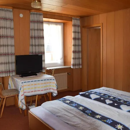 Couette-café Gaestehaus Adler Albtal